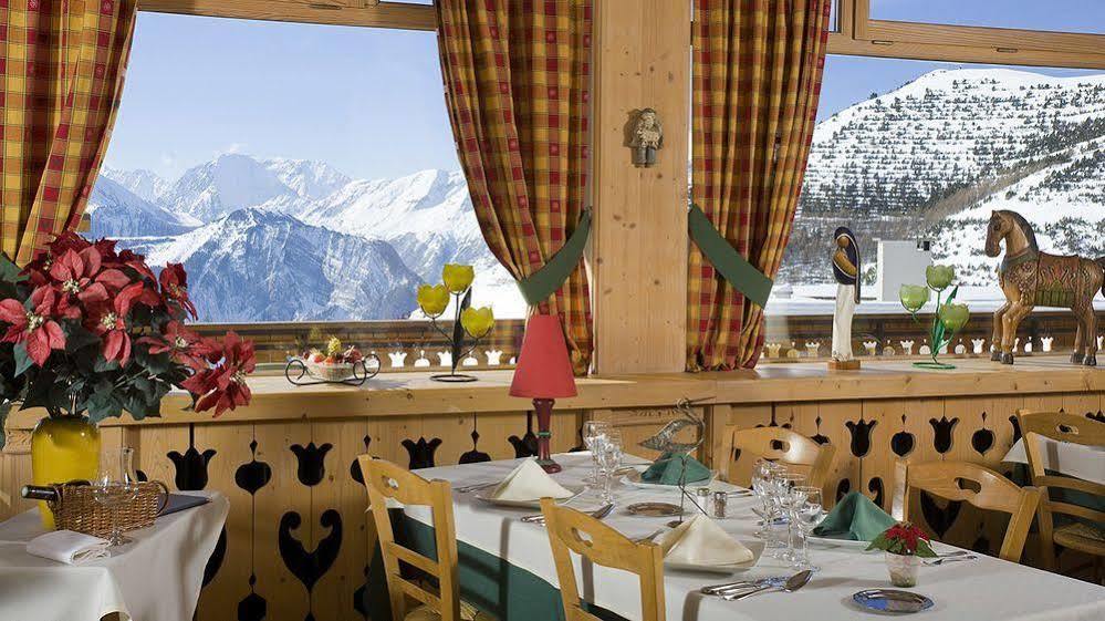 Le Castillan Alpe d'Huez Eksteriør bilde